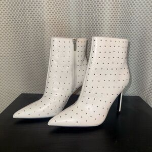 Nine West Women's Farrah studded dress pointy-toe booties in white faux leather